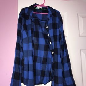 crown & ivy plaid shirt